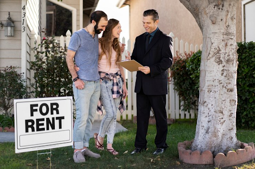 7 Ways to Keep an Eye on Your Property as a Landlord